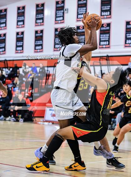 Thumbnail 3 in Sierra Canyon vs Cerritos photogallery.