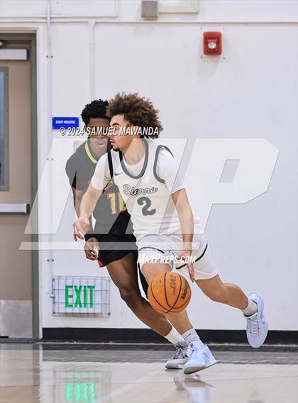 Thumbnail 2 in Sierra Canyon vs Cerritos photogallery.