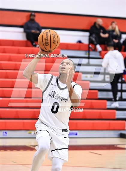 Thumbnail 2 in Sierra Canyon vs Cerritos photogallery.