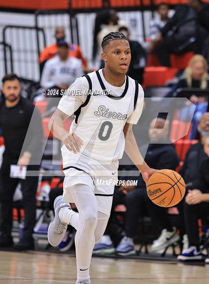 Thumbnail 1 in Sierra Canyon vs Cerritos photogallery.