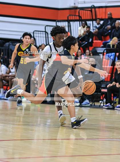 Thumbnail 2 in Sierra Canyon vs Cerritos photogallery.