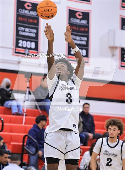 Thumbnail 3 in Sierra Canyon vs Cerritos photogallery.