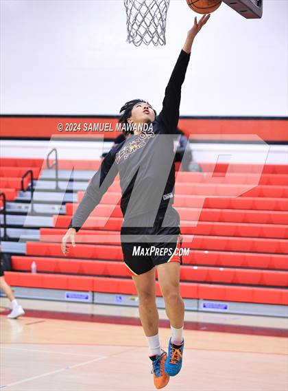Thumbnail 2 in Sierra Canyon vs Cerritos photogallery.