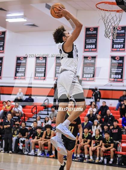 Thumbnail 1 in Sierra Canyon vs Cerritos photogallery.