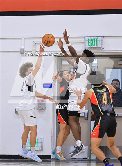 Thumbnail 1 in Sierra Canyon vs Cerritos photogallery.