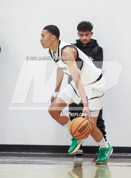 Thumbnail 2 in Sierra Canyon vs Cerritos photogallery.