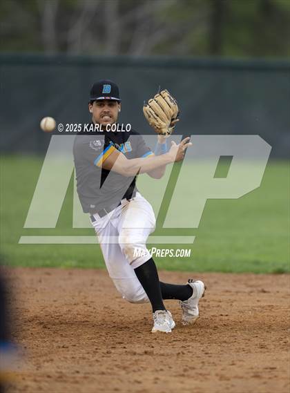 Thumbnail 2 in GVCS Broadfording @ Musselman photogallery.