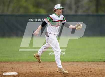 Thumbnail 2 in GVCS Broadfording @ Musselman photogallery.