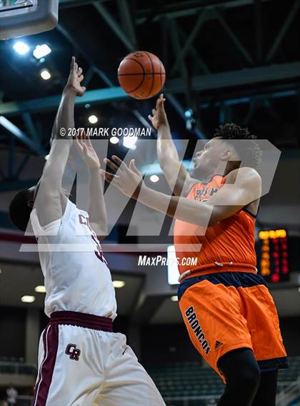 Thumbnail 1 in Cinco Ranch vs Fort Bend Bush (UIL 6A Regional Quarterfinal Playoff) photogallery.