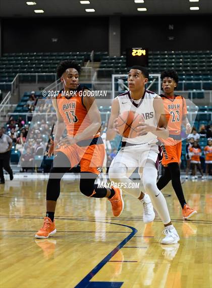 Thumbnail 1 in Cinco Ranch vs Fort Bend Bush (UIL 6A Regional Quarterfinal Playoff) photogallery.