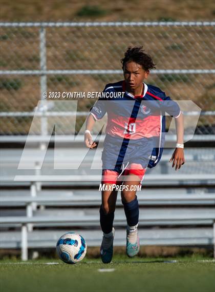 Thumbnail 3 in Kent Denver vs Middle Park (CHSAA 3A round 1) photogallery.