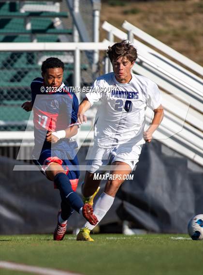 Thumbnail 3 in Kent Denver vs Middle Park (CHSAA 3A round 1) photogallery.