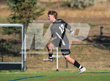 Thumbnail 2 in Kent Denver vs Middle Park (CHSAA 3A round 1) photogallery.