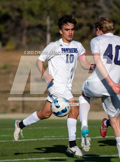 Thumbnail 1 in Kent Denver vs Middle Park (CHSAA 3A round 1) photogallery.