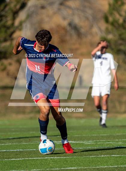 Thumbnail 3 in Kent Denver vs Middle Park (CHSAA 3A round 1) photogallery.