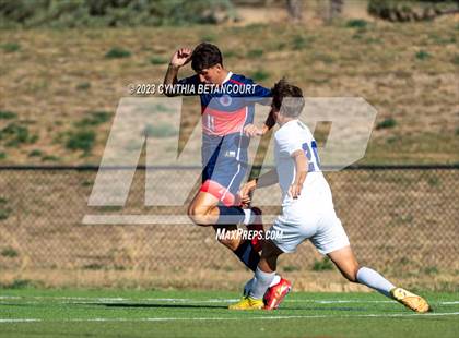 Thumbnail 3 in Kent Denver vs Middle Park (CHSAA 3A round 1) photogallery.