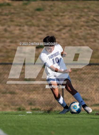 Thumbnail 2 in Kent Denver vs Middle Park (CHSAA 3A round 1) photogallery.
