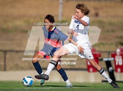 Thumbnail 2 in Kent Denver vs Middle Park (CHSAA 3A round 1) photogallery.