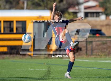 Thumbnail 3 in Kent Denver vs Middle Park (CHSAA 3A round 1) photogallery.