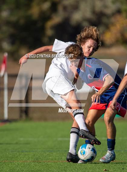 Thumbnail 2 in Kent Denver vs Middle Park (CHSAA 3A round 1) photogallery.