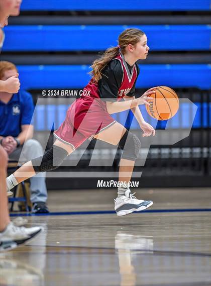 Thumbnail 2 in Siloam Springs @ Harrison (B-Teams) photogallery.