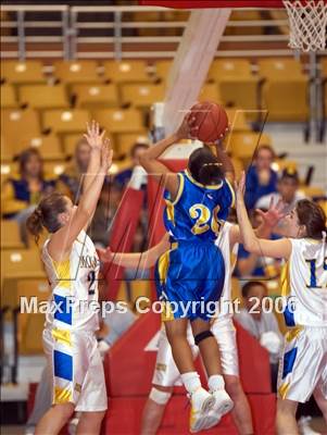 Thumbnail 3 in Corcoran vs Exeter (CS D4 Final) photogallery.