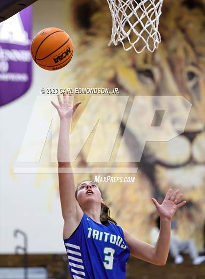 Thumbnail 3 in Notre Dame Academy vs Rockvale photogallery.