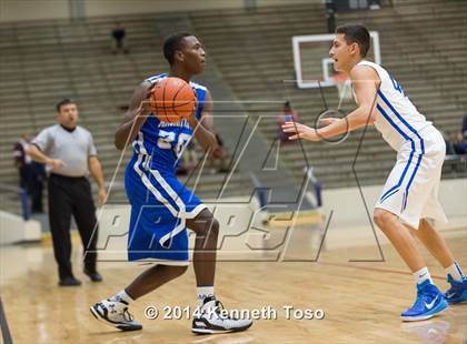 Thumbnail 3 in MacArthur @ South San Antonio (SAISD Tournament) photogallery.