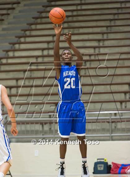 Thumbnail 2 in MacArthur @ South San Antonio (SAISD Tournament) photogallery.