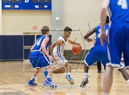 Thumbnail 3 in MacArthur @ South San Antonio (SAISD Tournament) photogallery.