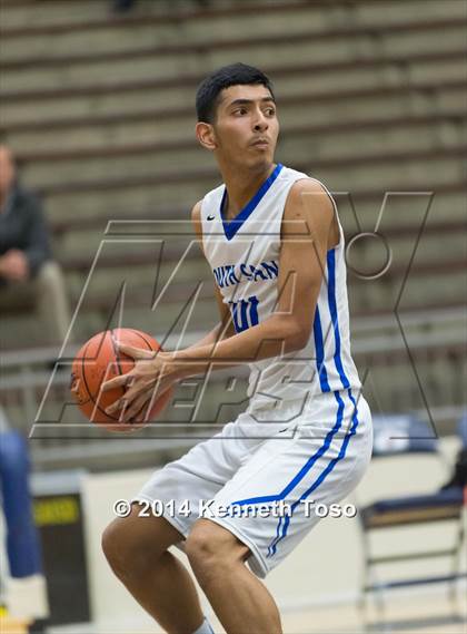 Thumbnail 1 in MacArthur @ South San Antonio (SAISD Tournament) photogallery.