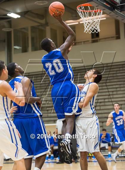Thumbnail 3 in MacArthur @ South San Antonio (SAISD Tournament) photogallery.