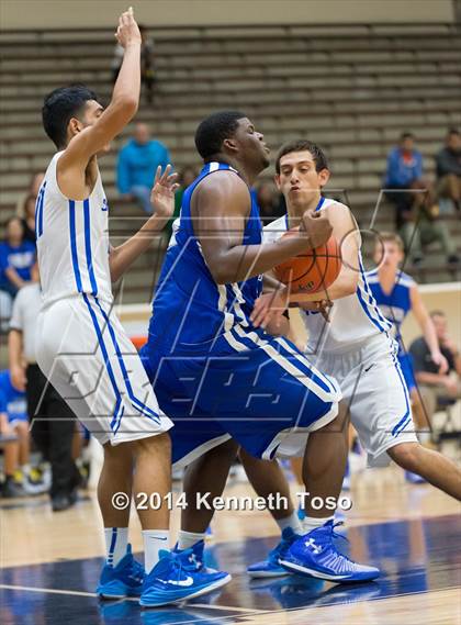 Thumbnail 3 in MacArthur @ South San Antonio (SAISD Tournament) photogallery.