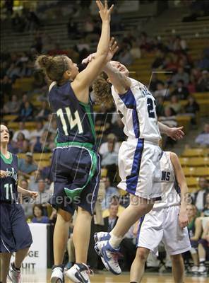Thumbnail 2 in ThunderRidge vs Highlands Ranch (5A Final Four) photogallery.