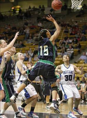 Thumbnail 2 in ThunderRidge vs Highlands Ranch (5A Final Four) photogallery.