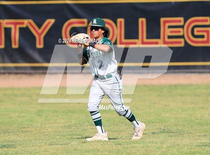 Thumbnail 3 in Royal vs Maranatha (CIF SS Div 2 Rnd 1 Playoff) photogallery.