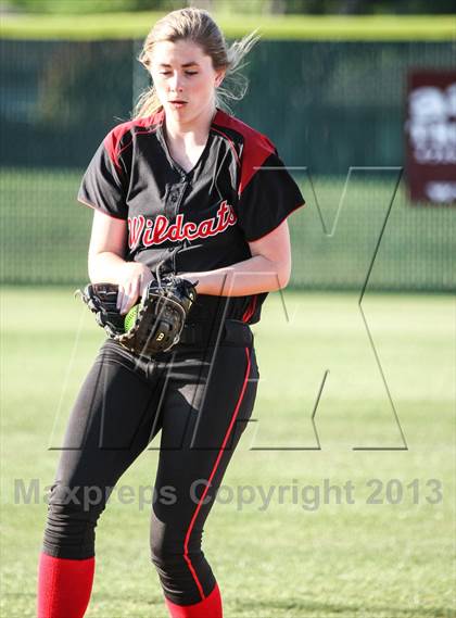 Thumbnail 2 in Lake Highlands @ Plano (UIL 5A Bi-District Playoff) photogallery.
