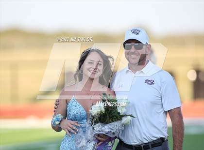 Thumbnail 2 in Henrietta @ Jacksboro photogallery.