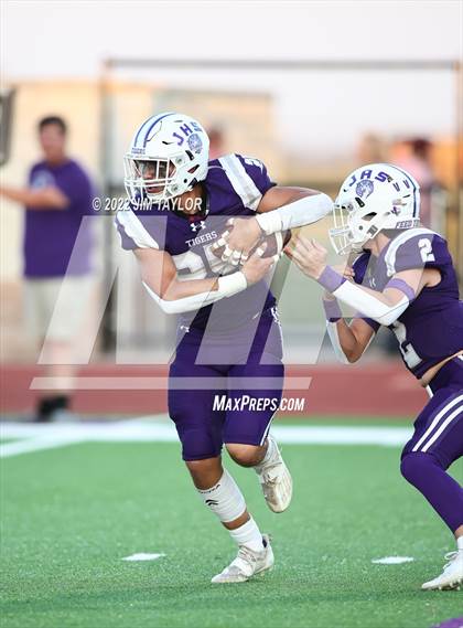 Thumbnail 1 in Henrietta @ Jacksboro photogallery.