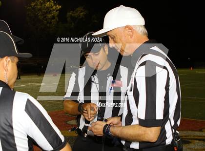 Thumbnail 2 in Harvard-Westlake vs. St. Francis photogallery.