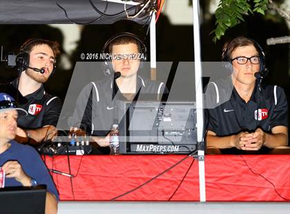 Thumbnail 2 in Harvard-Westlake vs. St. Francis photogallery.