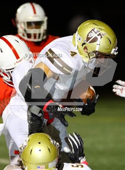Thumbnail 1 in Harvard-Westlake vs. St. Francis photogallery.