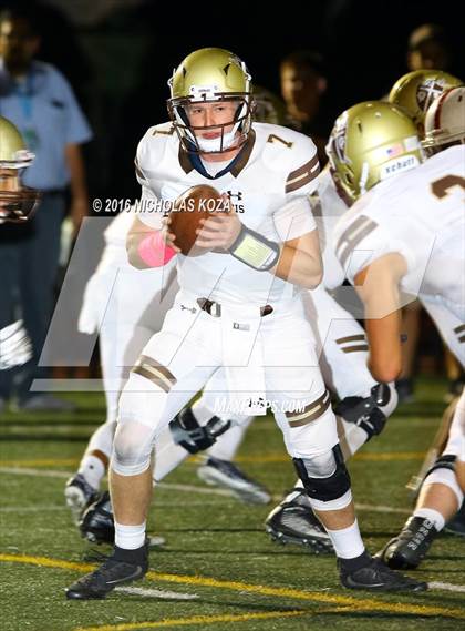 Thumbnail 1 in Harvard-Westlake vs. St. Francis photogallery.