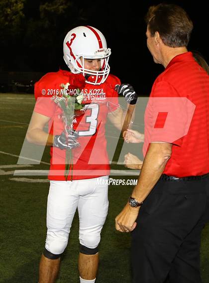 Thumbnail 2 in Harvard-Westlake vs. St. Francis photogallery.