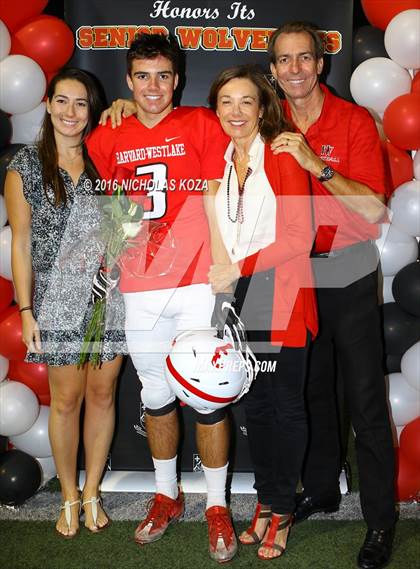 Thumbnail 1 in Harvard-Westlake vs. St. Francis photogallery.