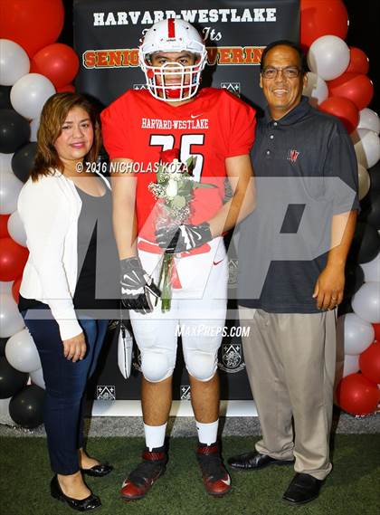 Thumbnail 1 in Harvard-Westlake vs. St. Francis photogallery.