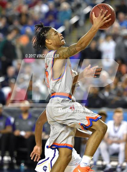 Thumbnail 1 in Garfield vs. Rainier Beach (WIAA 3A Quarterfinal)  photogallery.
