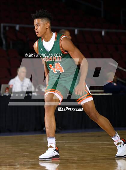 Thumbnail 3 in Morgan Park vs. Salesian College Preparatory (Tarkanian Classic) photogallery.
