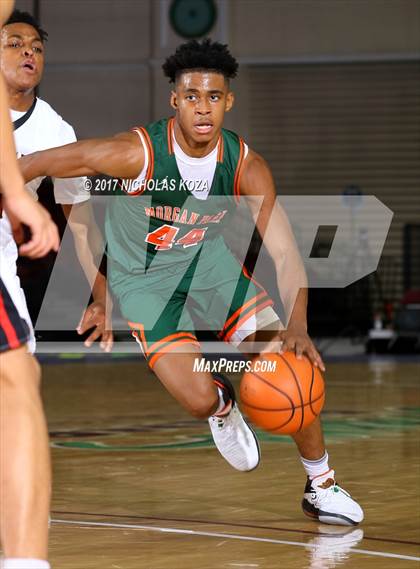 Thumbnail 1 in Morgan Park vs. Salesian College Preparatory (Tarkanian Classic) photogallery.
