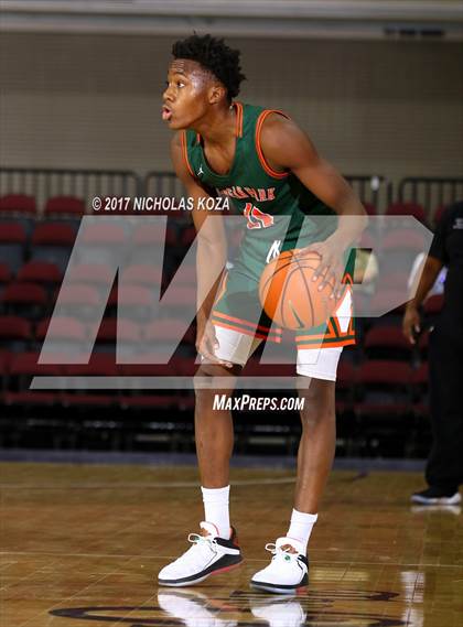 Thumbnail 3 in Morgan Park vs. Salesian College Preparatory (Tarkanian Classic) photogallery.
